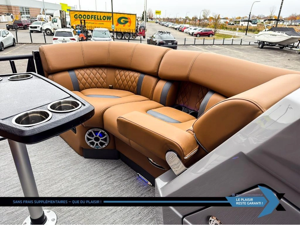 2026 Starcraft Ponton Rx 23q Dh Moteur 250 Hp Stealth Inclus alt