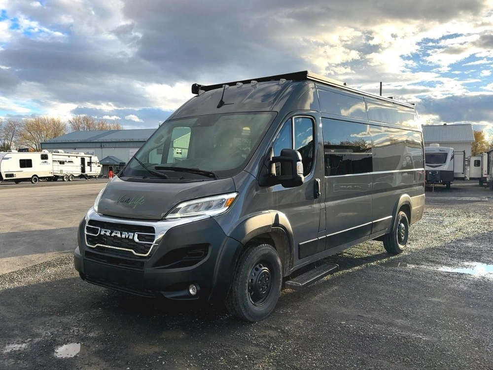 Vanlife Campers Liv 2025 alt