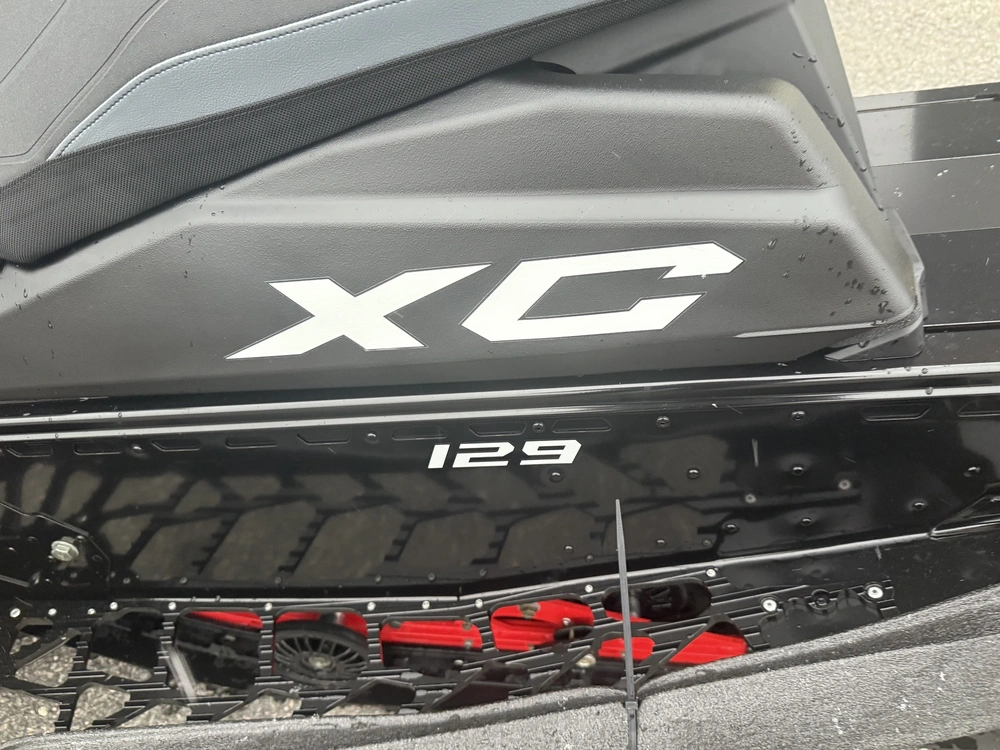 Polaris 850 Indy Xc 129 2024 alt