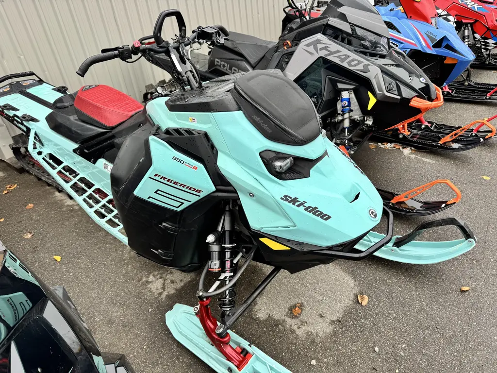 2024 Ski-Doo FREERIDE 850