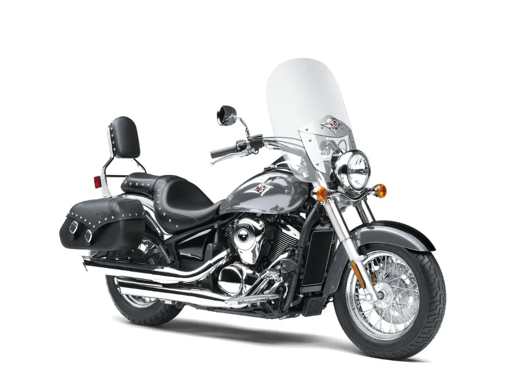 2026 Kawasaki Vulcan 900 Classic LT // Metallic Graphite Gray/Metallic Spark Black 