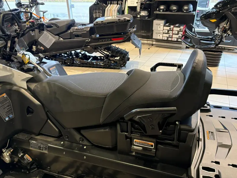2026 Ski-Doo SKANDIC LE 24'' 900 ACE Silent Cobra 1.5'' E.S.