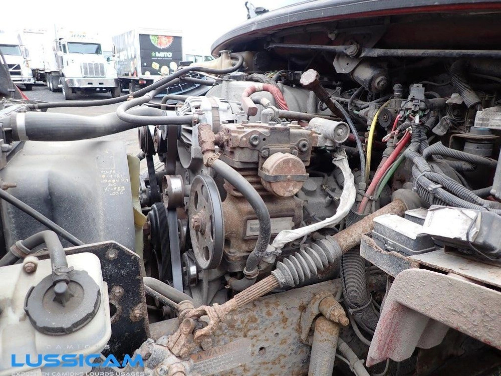 2016 Freightliner S20