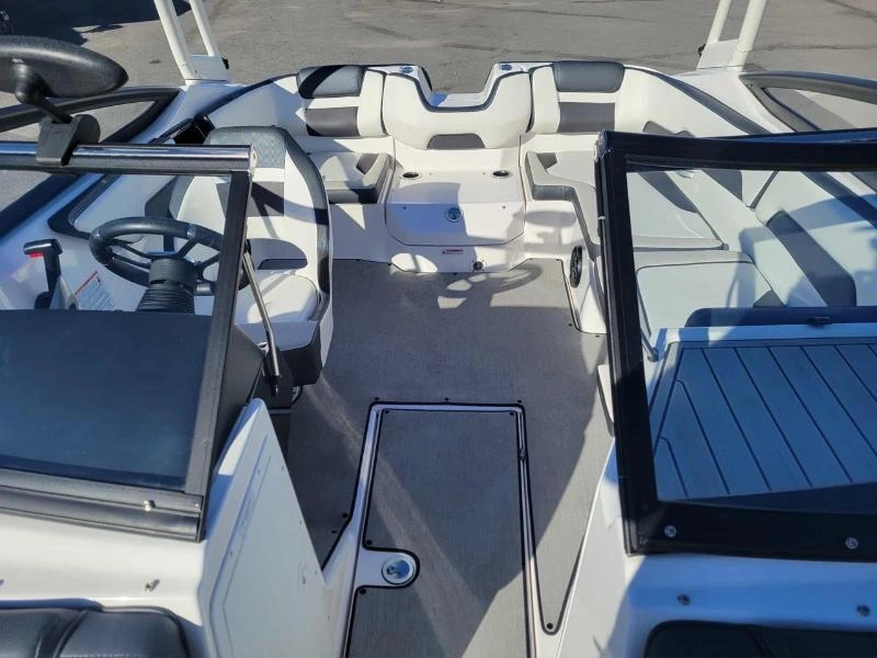 2021 Yamaha Ar195 alt