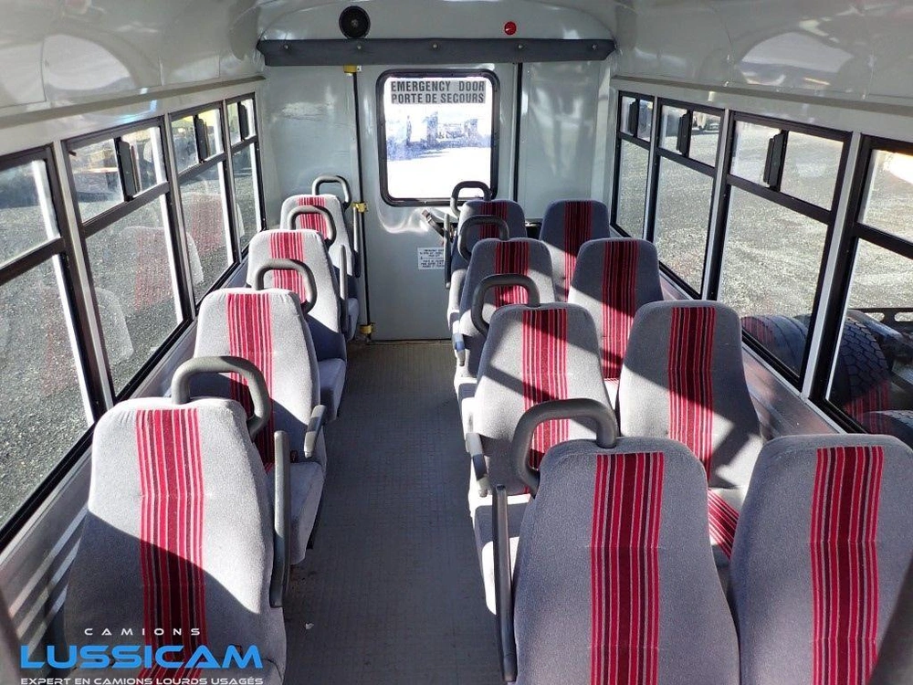 Ford E350 2005