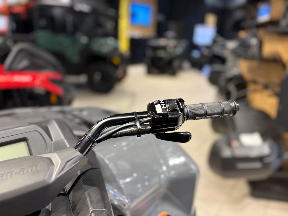 Can-am Outlander Max Dps 700 2025 alt