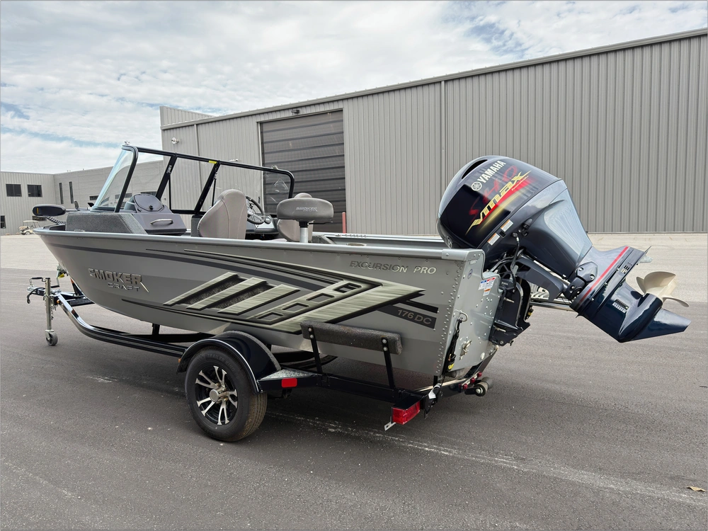 2023 Smoker-craft Excursion 176 Dc Pro alt