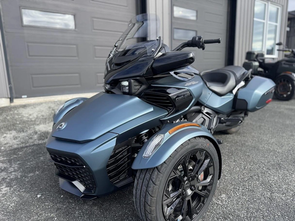 Can-am F3-t 2025 alt