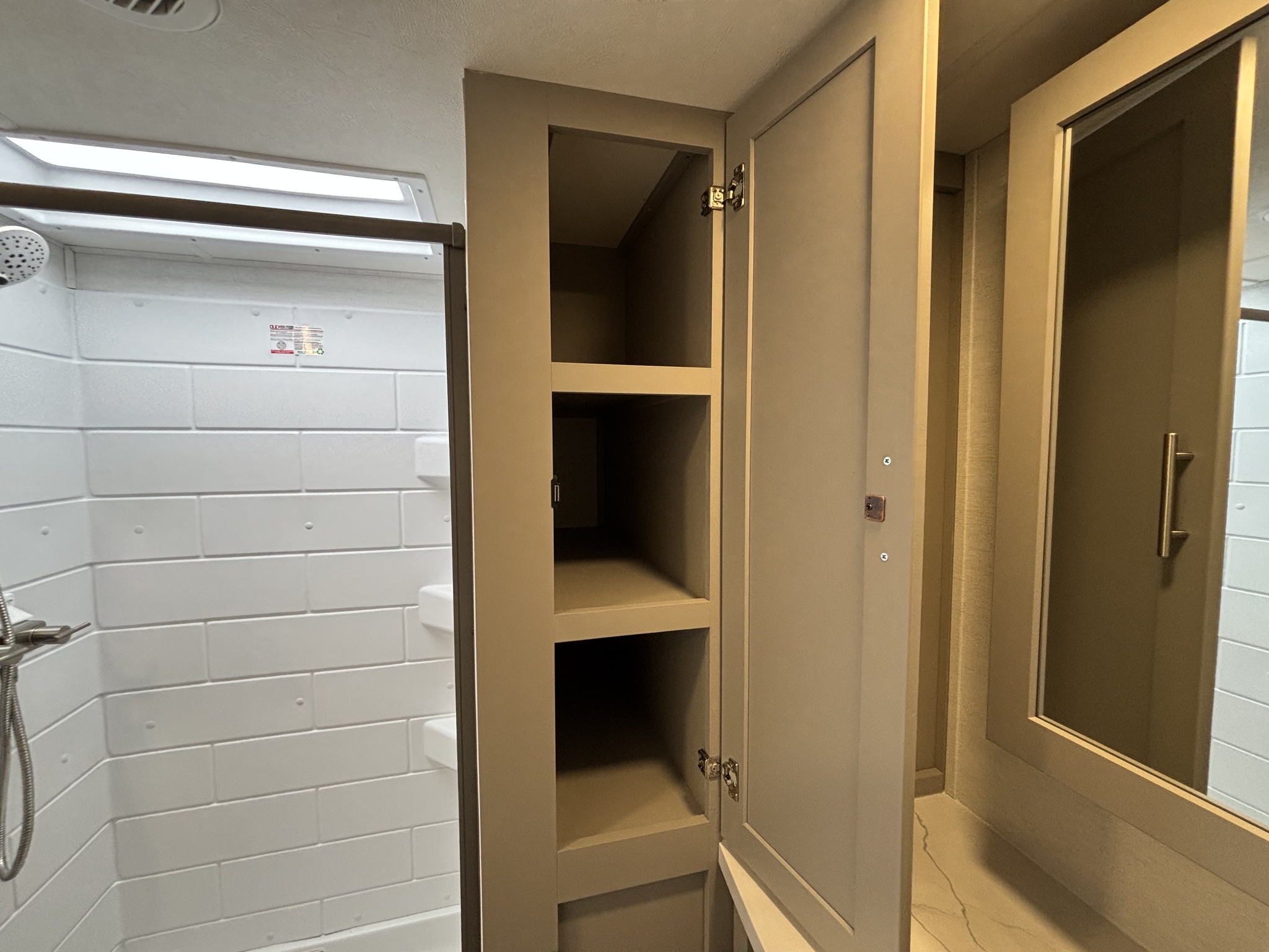 2026 Alliance RV Avenue 29RL