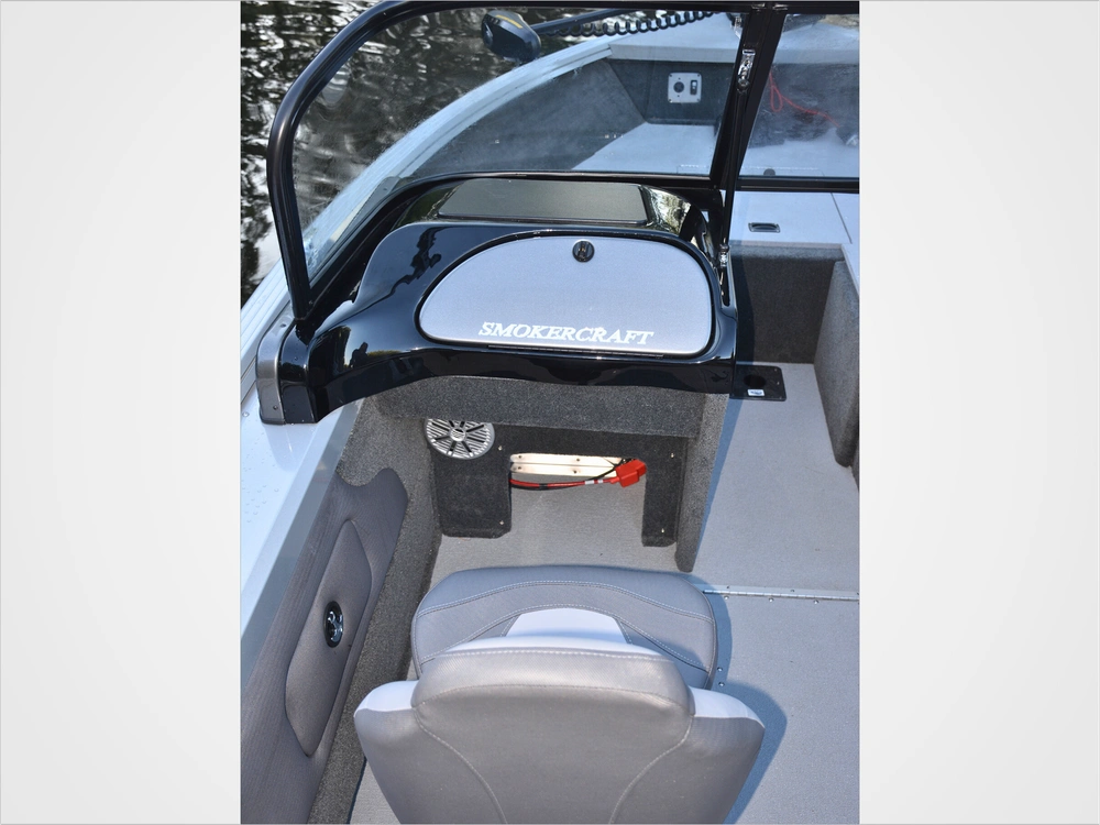 2026 Smoker-craft Ultima 182 Dc alt