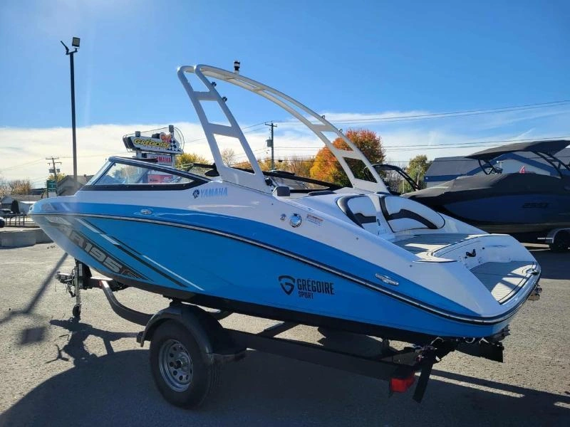 2021 Yamaha Ar195 alt