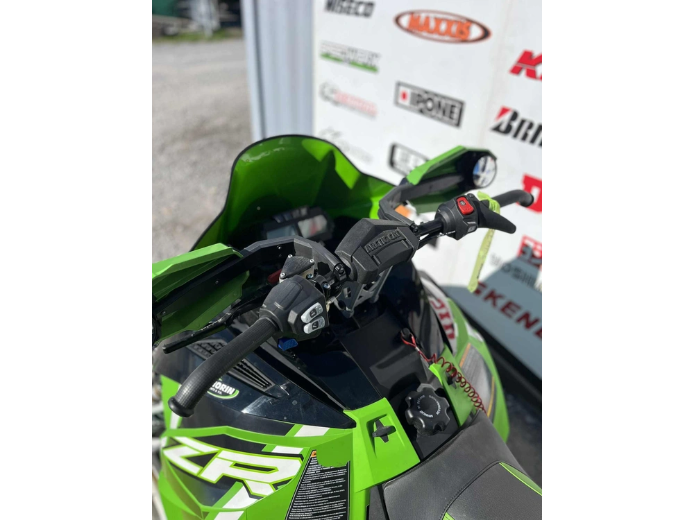 Arctic Cat Zr9000rr 2017 alt