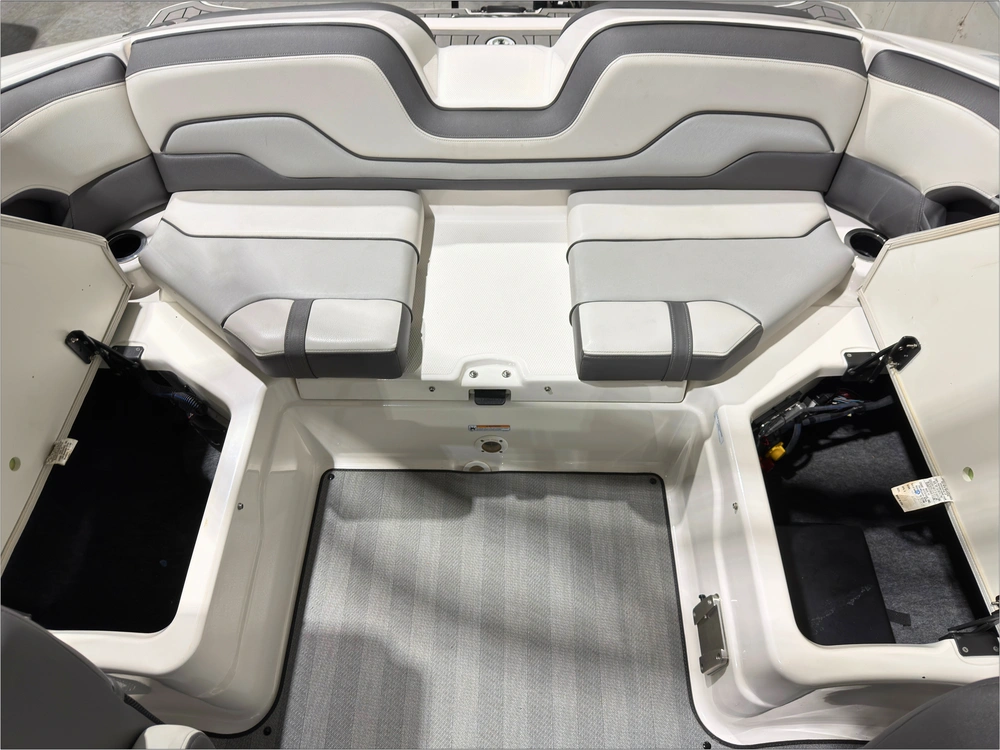 2019 Yamaha 212 Limited S alt