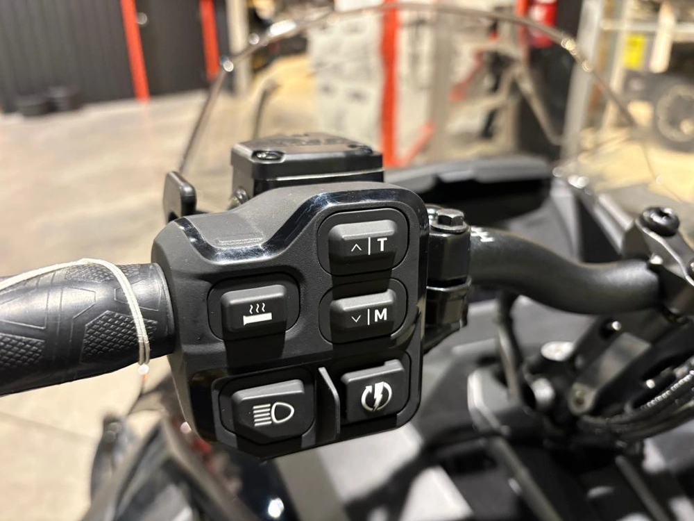 Ski-doo Backcountry Adrenaline (43'') 850 E-tec Storm 150 1.5'' E.s. 2026 alt