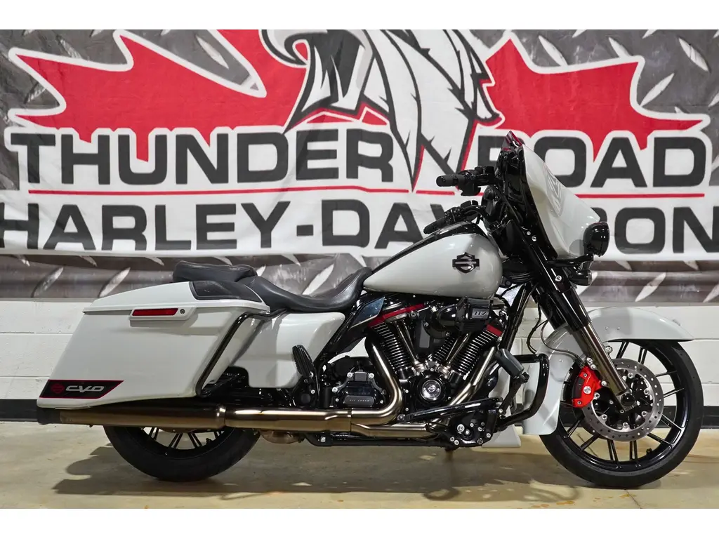 2020 Harley-Davidson FLHXSE CVO STREET GLIDE