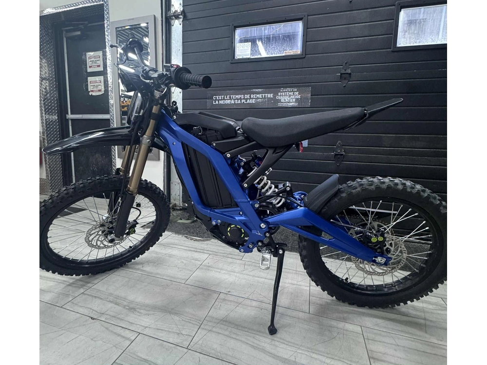 2025 Surron Light Bee X alt