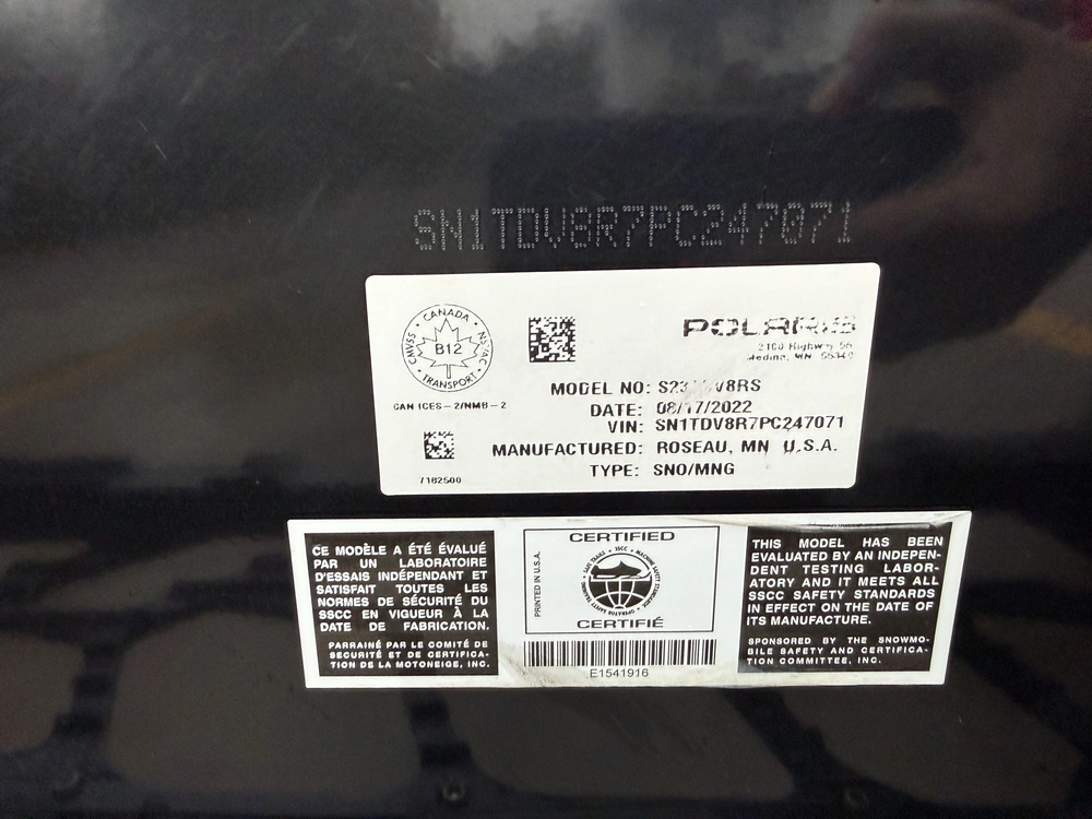 Polaris 850 Indy Vr1 137 2023 alt