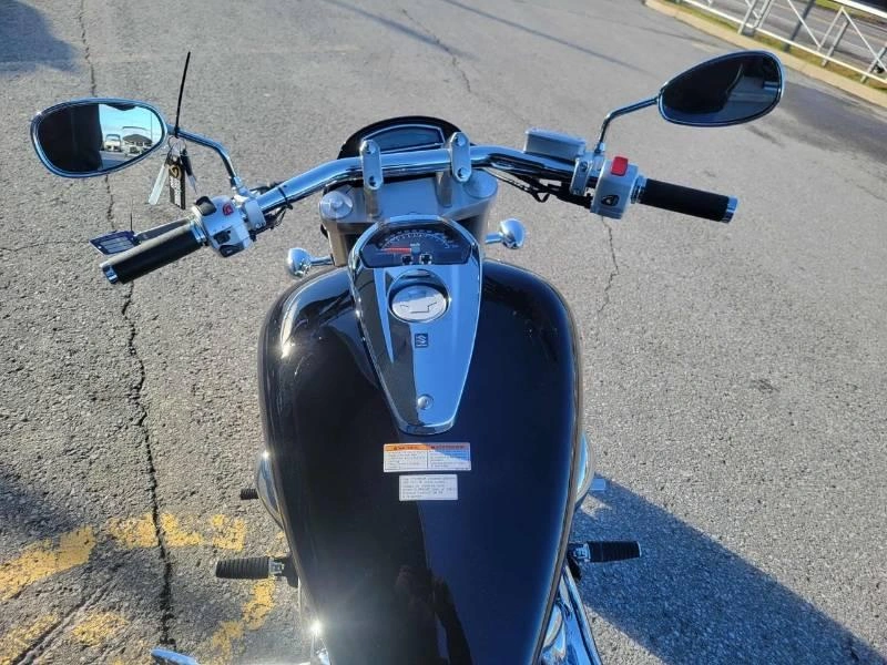 Suzuki Boulevard M109r 2025 alt