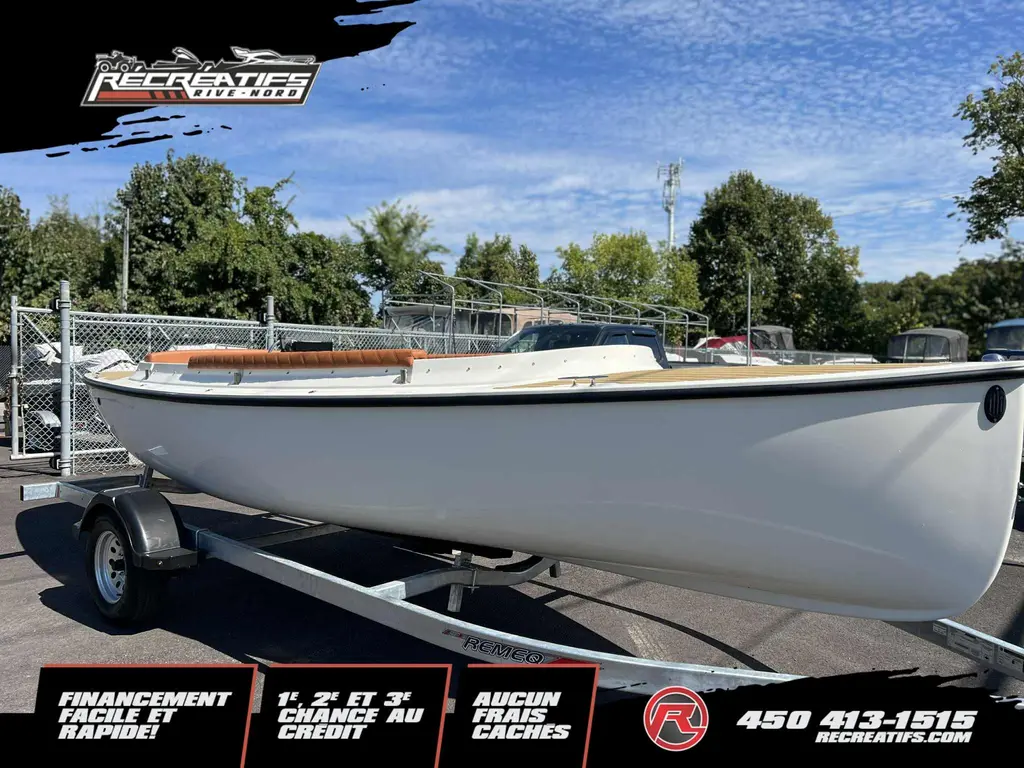 2023 VISION FANTAIL 217 - **EMBARCATION A MOTEUR ÉLECTRIQUE!!**