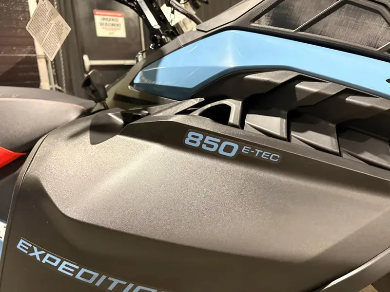 2026 Ski-Doo EXPEDITION XTREME 850 E-TEC Cobra 1.8'' E.S.