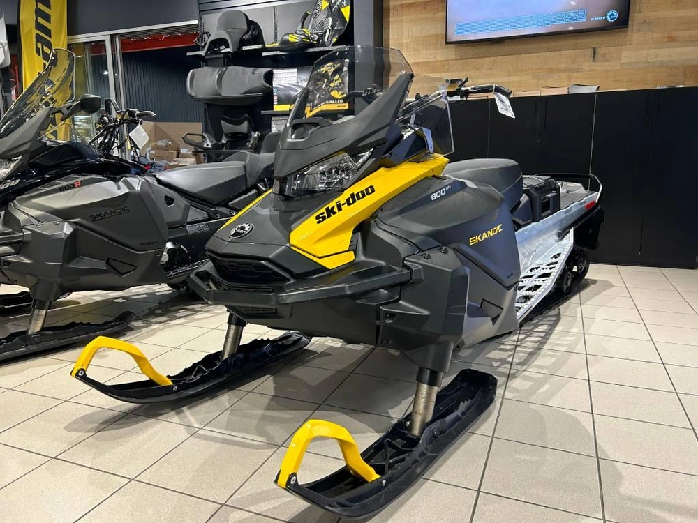 Ski-doo Skandic Sport 600 Efi Utility 1.25'' E.s. 2026 alt