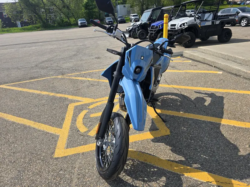 2025 Suzuki DR-Z4SM thumbnail 10