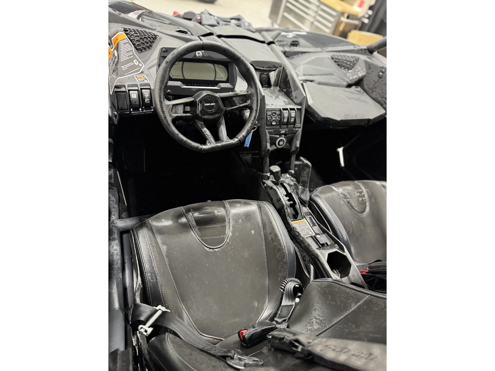 2023 Can-am Maverick Max X Rs Turbo Rr alt