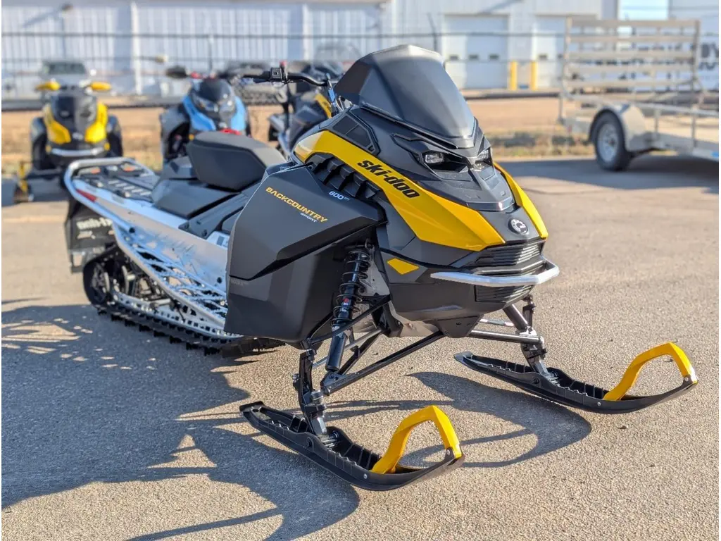 2026 Ski-Doo BACKCOUNTRY SPORT (39") 600 EFI PowderMax 2.0" E.S. 