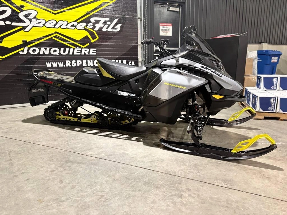 Ski-doo Renegade Adrenaline 900 Ace Ripsaw 1.25'' E.s. 2026 alt