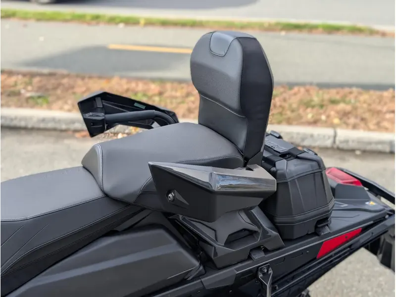 2025 Polaris PROSTAR S4 INDY ADVENTURE X2 137 | 🚀 Polaris vs Ski-Doo touring 🚀