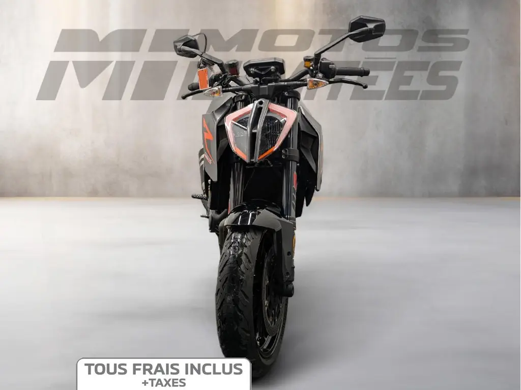 2017 KTM 1290 SUPER DUKE R