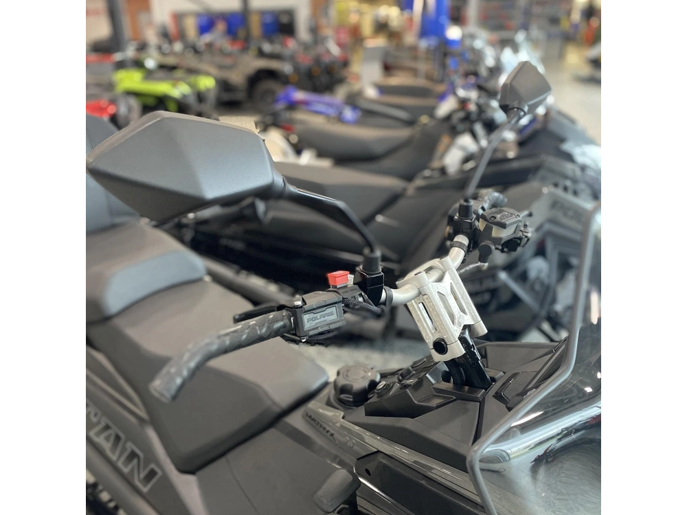 2025 Polaris 650 Titan Adventure 155 1.8 (1.5 Inch) alt