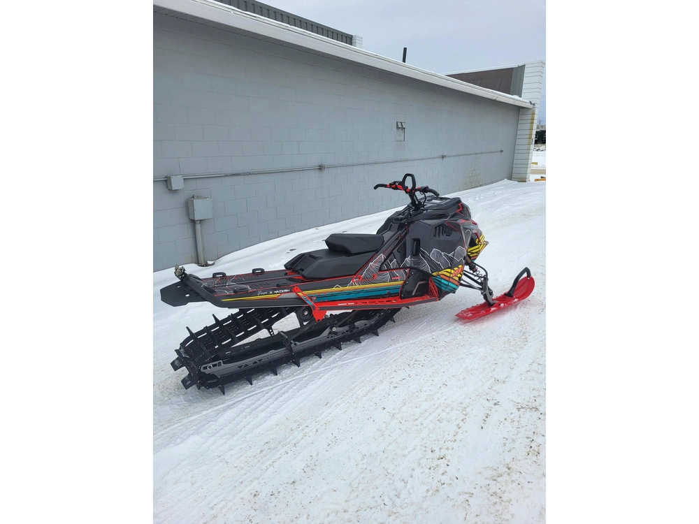 2023 Lynx Shredder Ds 3900 850 E-tec alt