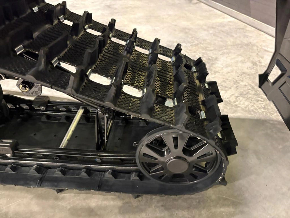 Ski-doo Backcountry Adrenaline (43'') 600r E-tec Storm 150 1.5'' E.s. 2026 alt