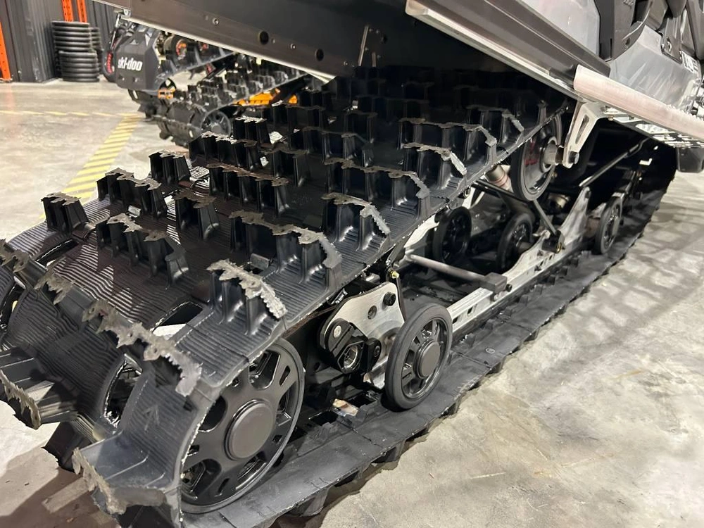 Ski-doo Expedition Sport 600 Ace Charger 1.5'' E.s. 2025 alt