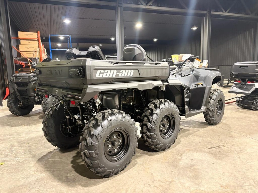 Can-am Outlander Max 6x6 Dps 700 2026 alt
