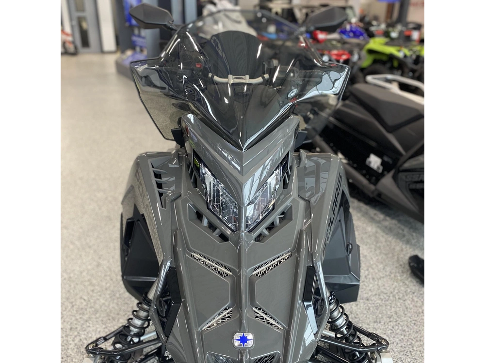 2025 Polaris 650 Titan Adventure 155 1.8 (1.5 Inch) alt