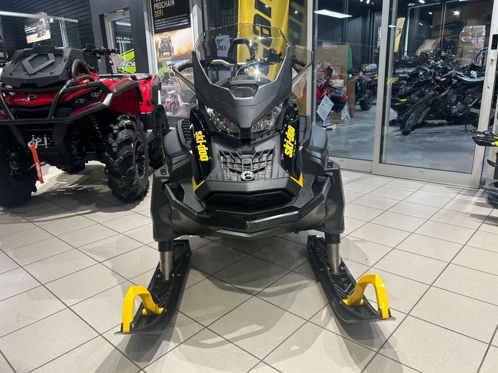 Ski-doo Tundra Le 600 Efi Charger 1.5'' E.s. 2025 alt