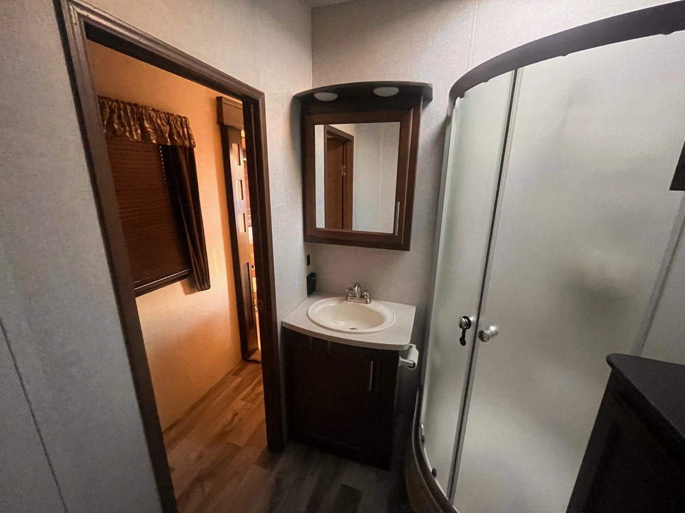 2019 Keystone Rv Cougar 367fls alt