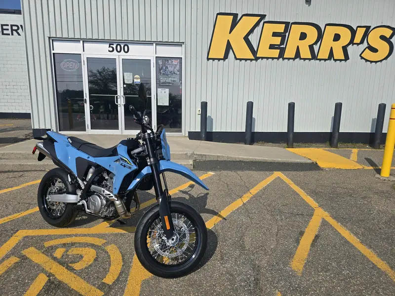 2025 Suzuki DR-Z4SM thumbnail 2
