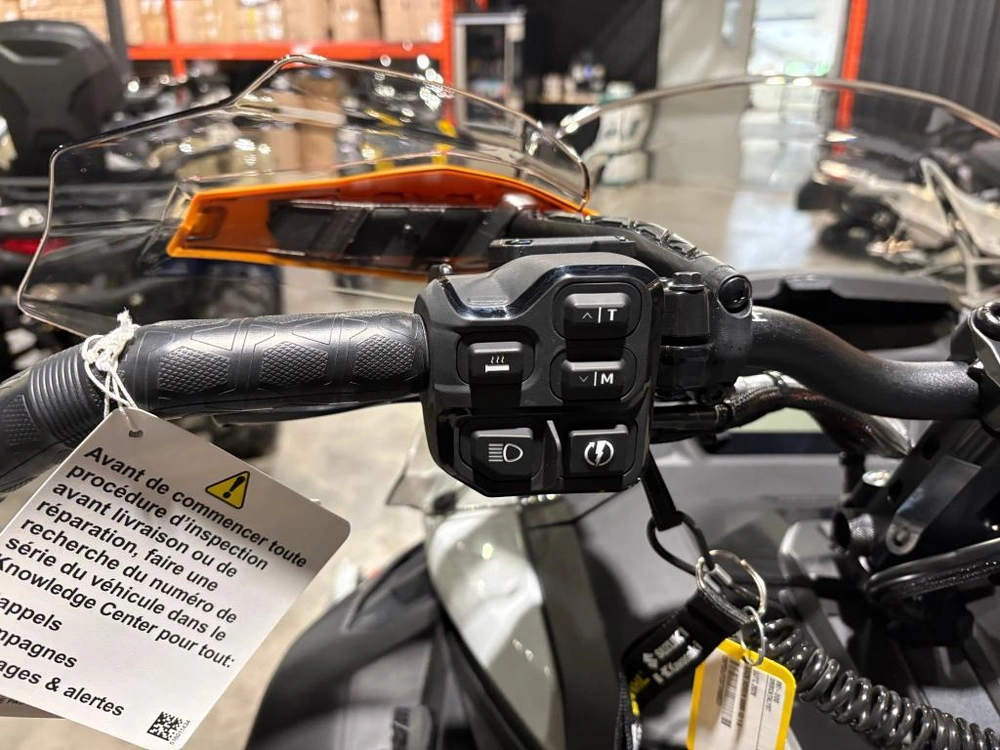 Ski-doo Backcountry Adrenaline (43'') 600r E-tec Storm 150 1.5'' E.s. 2026 alt