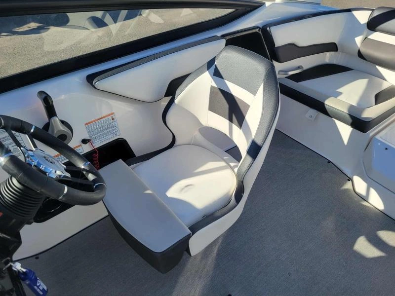 2021 Yamaha Ar195 alt