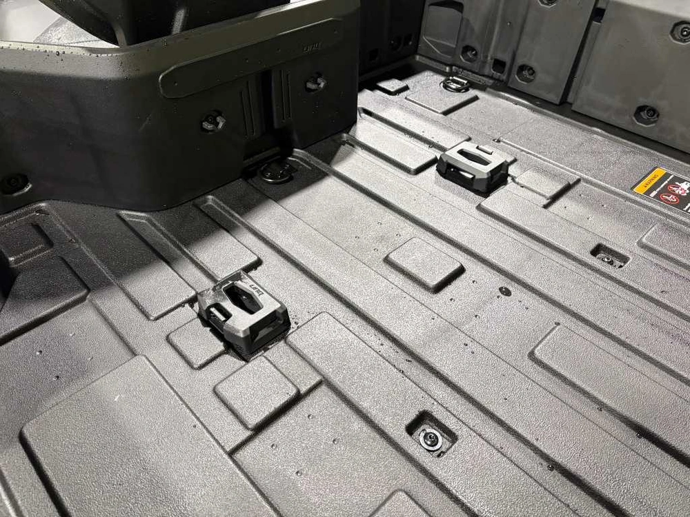 Can-am Outlander Max 6x6 Backcountry 1000r 2026 alt