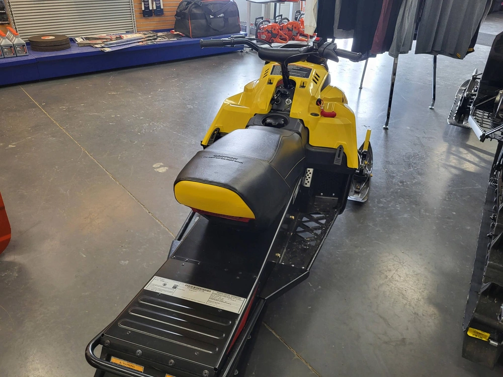 2025 Ski-doo Mxz 200 alt