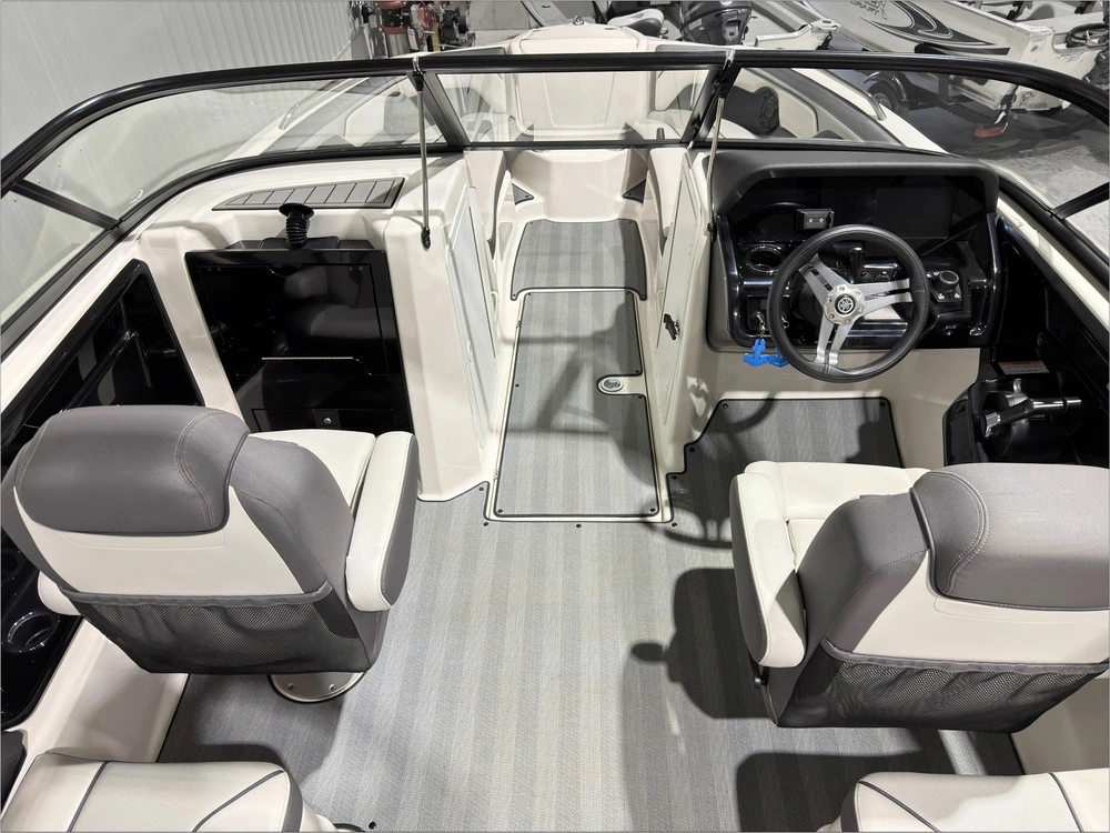 2019 Yamaha 212 Limited S alt