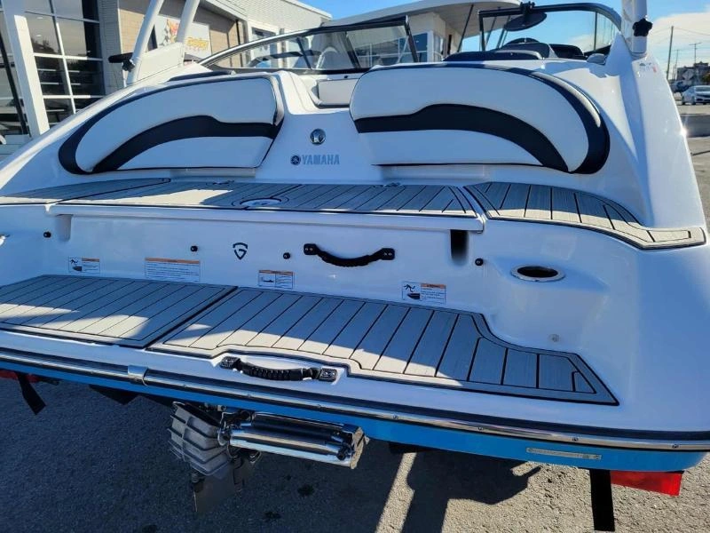 2021 Yamaha Ar195 alt