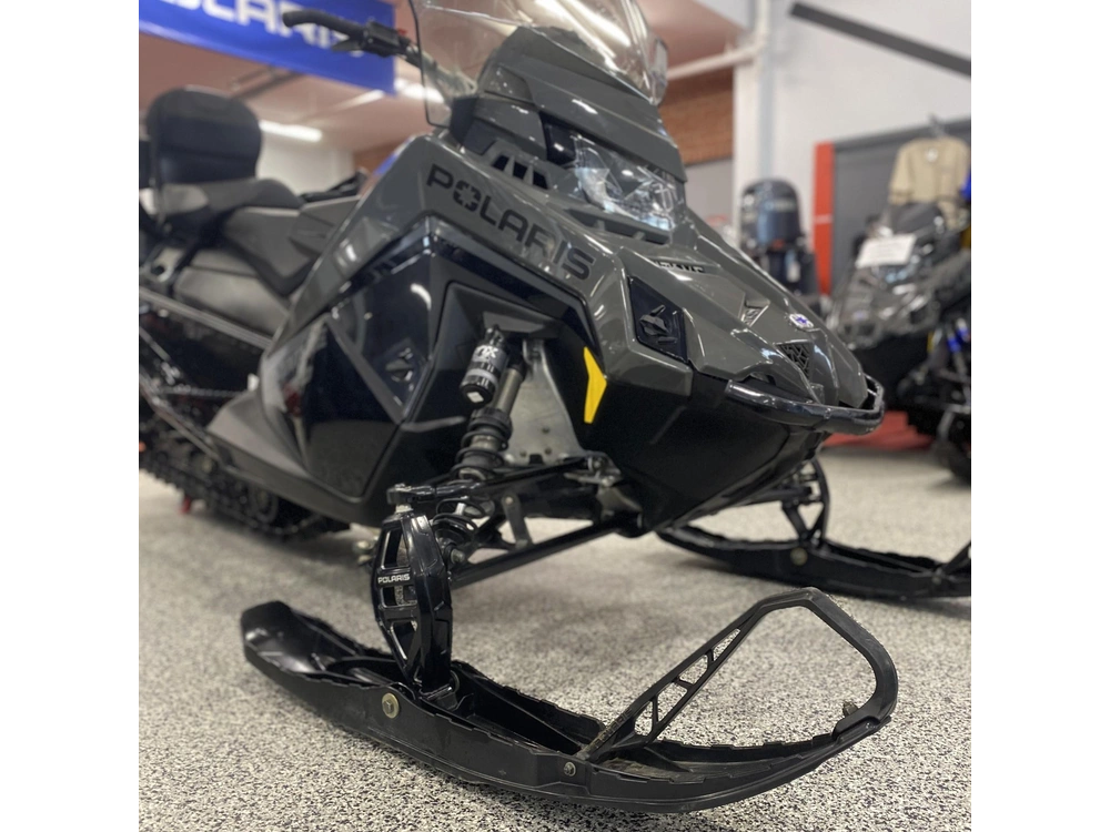 2025 Polaris 650 Indy Adventure 137 - 7s Gps - Electric Start alt