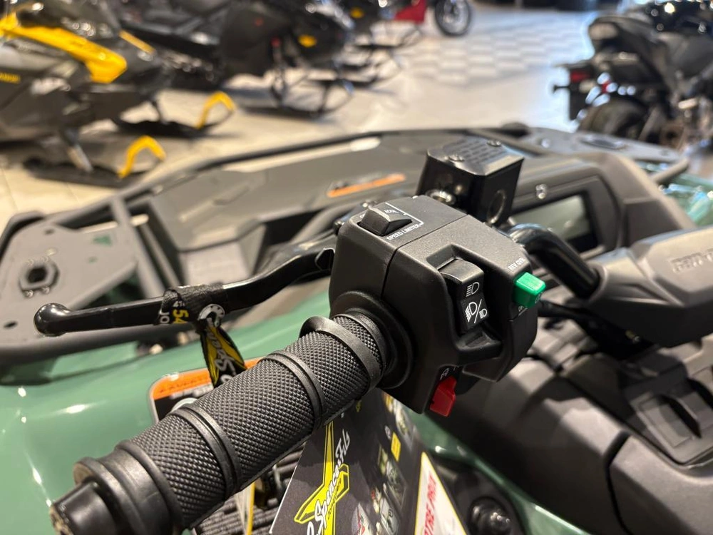 Can-am Outlander Max Pro Xu Hd7 2025 alt