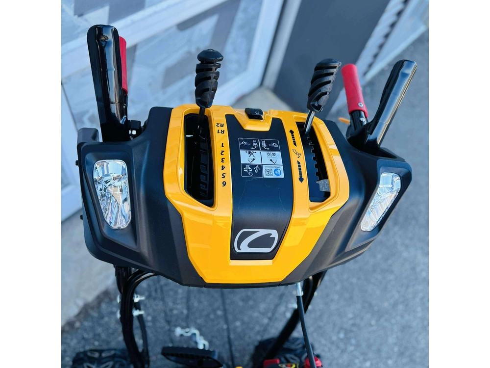 Cub Cadet Snowthrower 2x 28 31ah5ivtb56 2026 alt