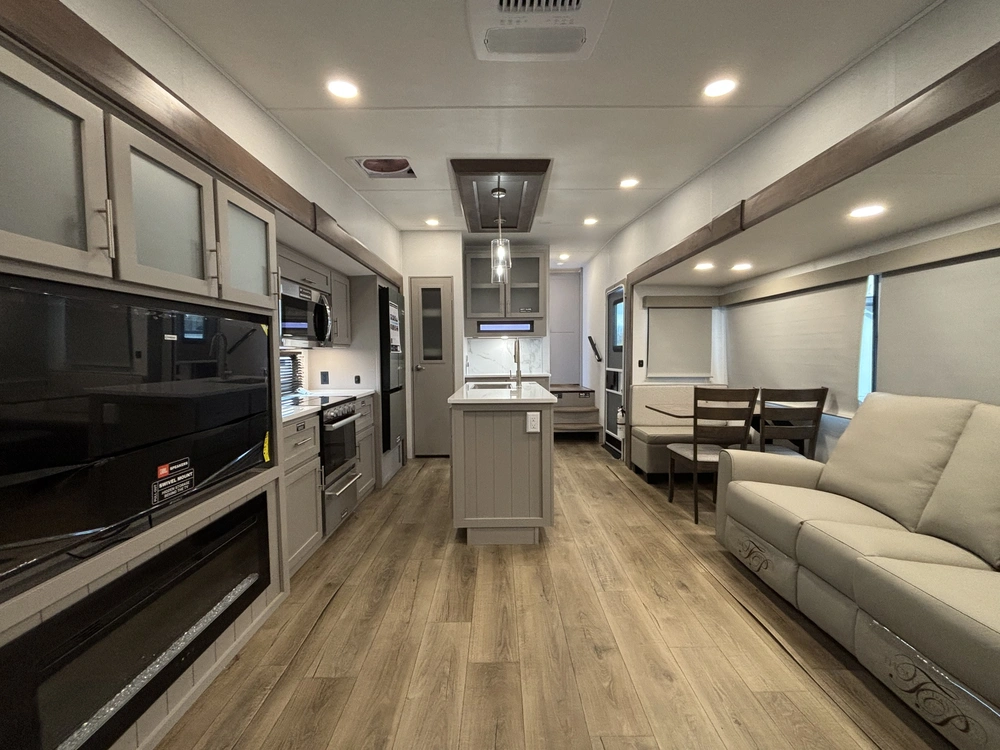 2026 Alliance Rv Avenue 29rl alt